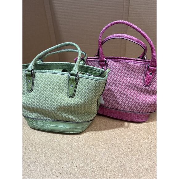 NOS Nine West Mini Tote Bags Purses Set of 2 Pink & Green Organizer Style - Picture 11 of 16